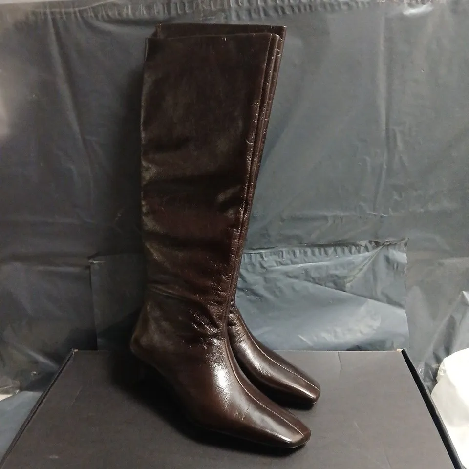 MASSIMO DUTTI BROWN KNEE-HIGH LEATHER BOOT EU 41