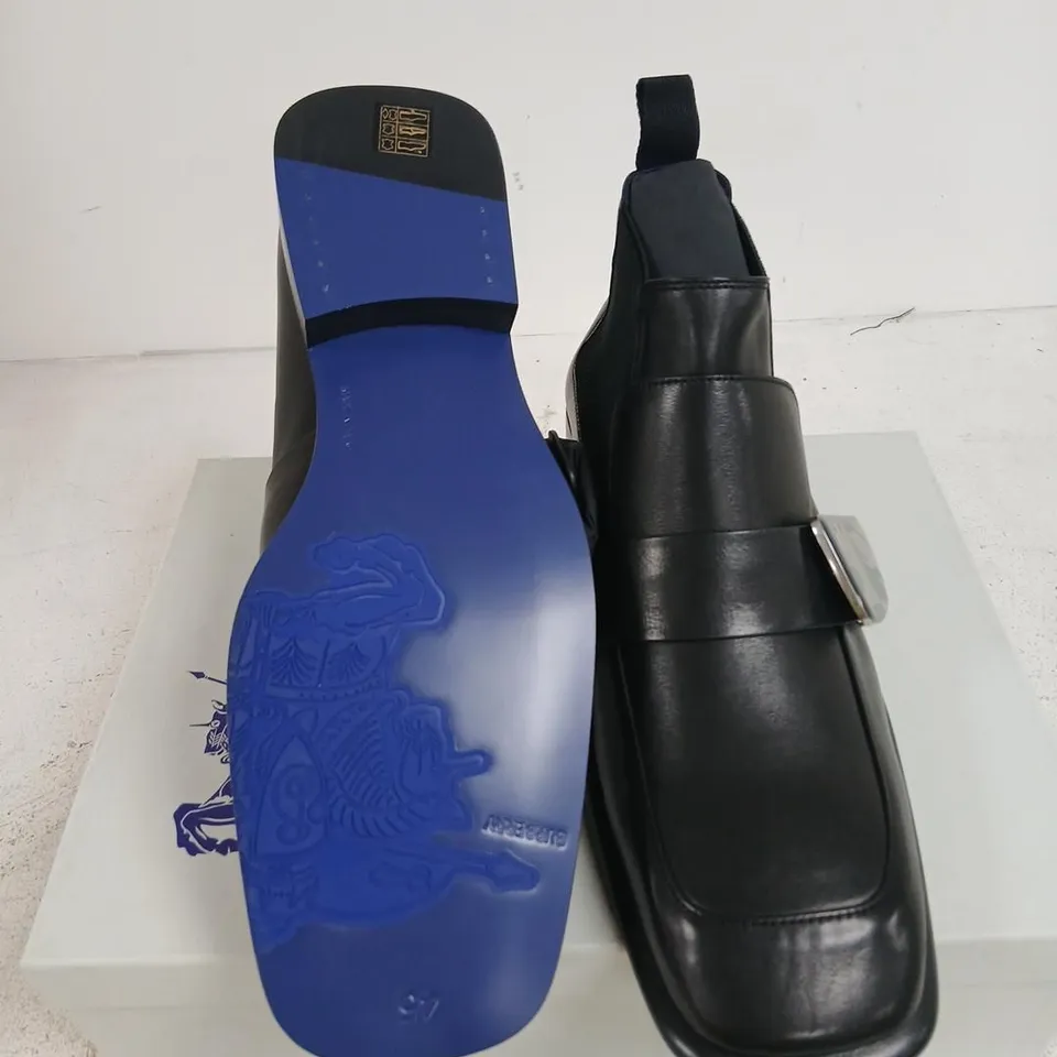 BURBERRY LEATHER ANKLE BOOTS – BLACK, UK 11 (EU 45) – LEATHER SOLE