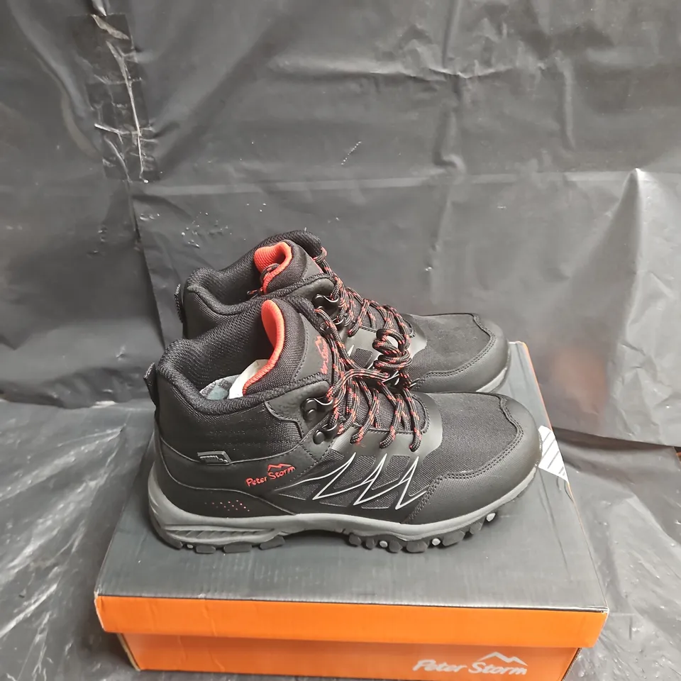 PETER STORM MEN'S HIKING BOOTS – BLACK/GRAY WITH RED INTERIOR UK SIZE 4 