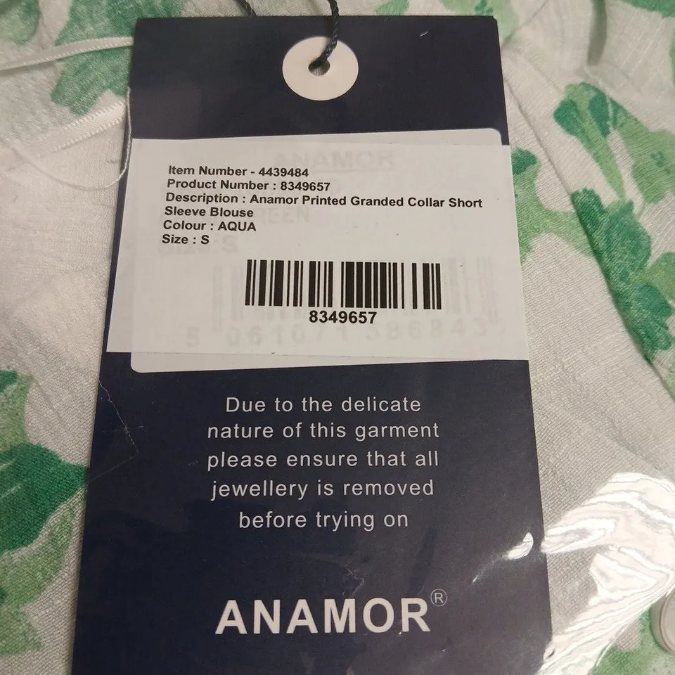 ANAMOR PRINTED GRANDED COLLAR SHORT SLEEVE BLOUSE – AQUA SIZE S 