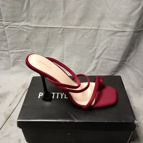 PRETTYLITTLETHING BURGUNDY STRAPPY HIGH-HEELED SANDAL SIZE 5 BOXED