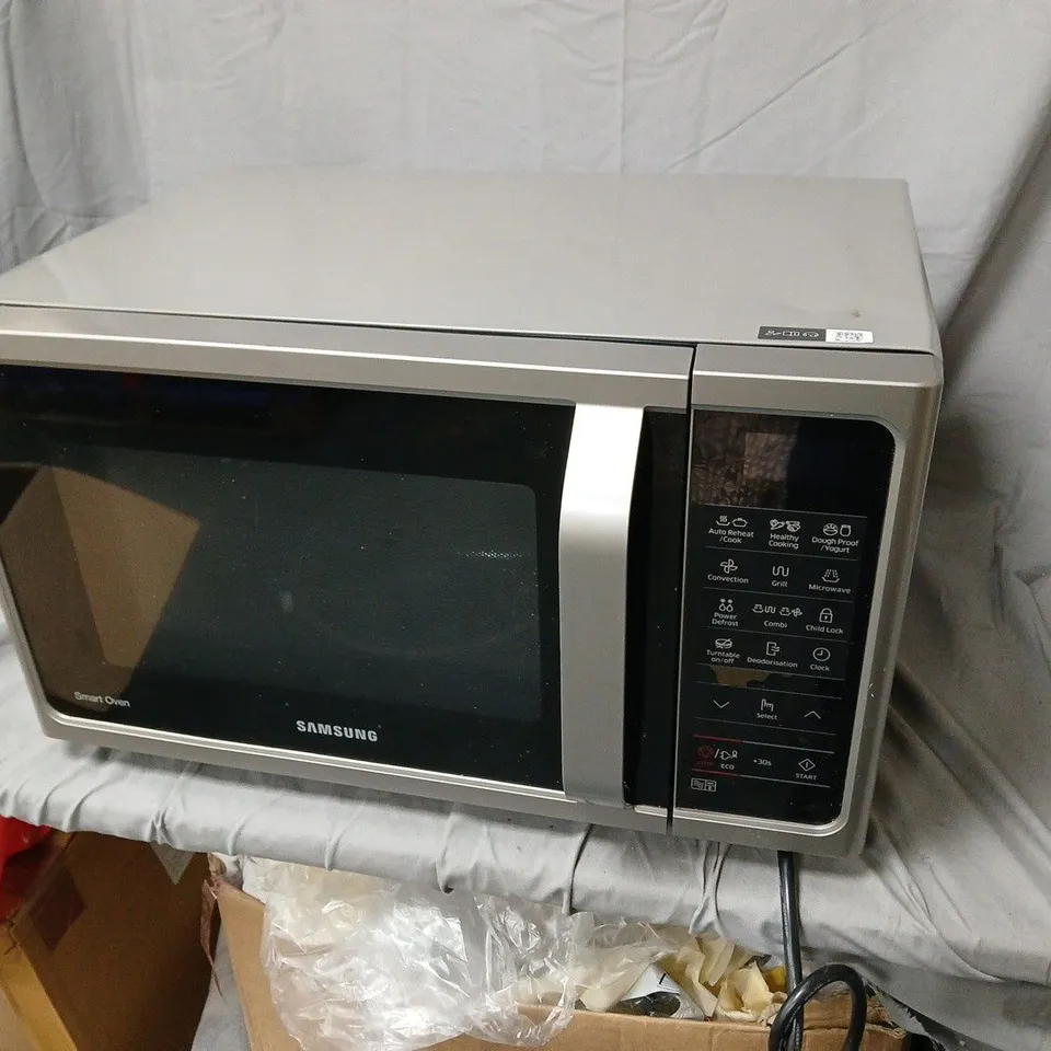 SAMSUNG MICROWAVE SMART OVEN MC28H5013AS – 28L, SILVER