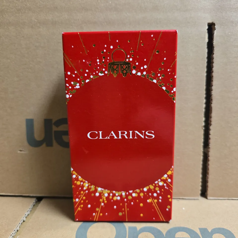 CLARINS ALL ABOUT EYES SET