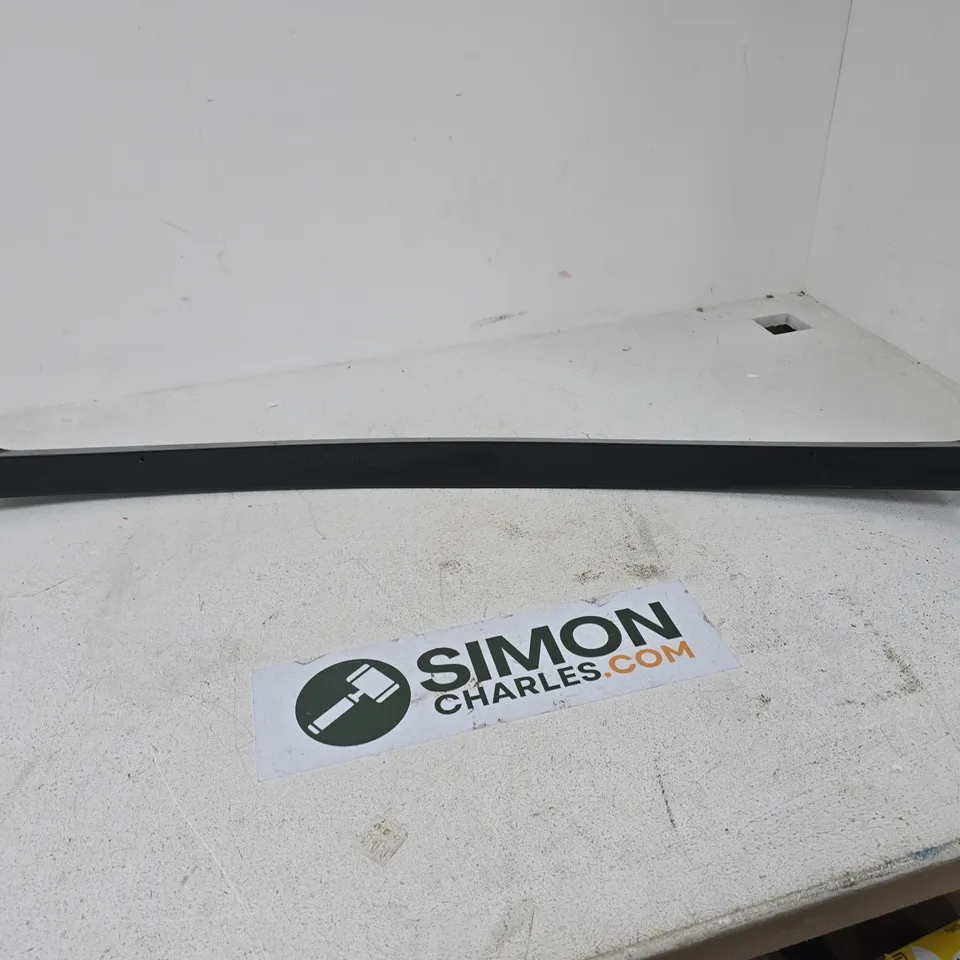 R32 ROOF SPOILER IN BLACK - COLLECTION ONLY