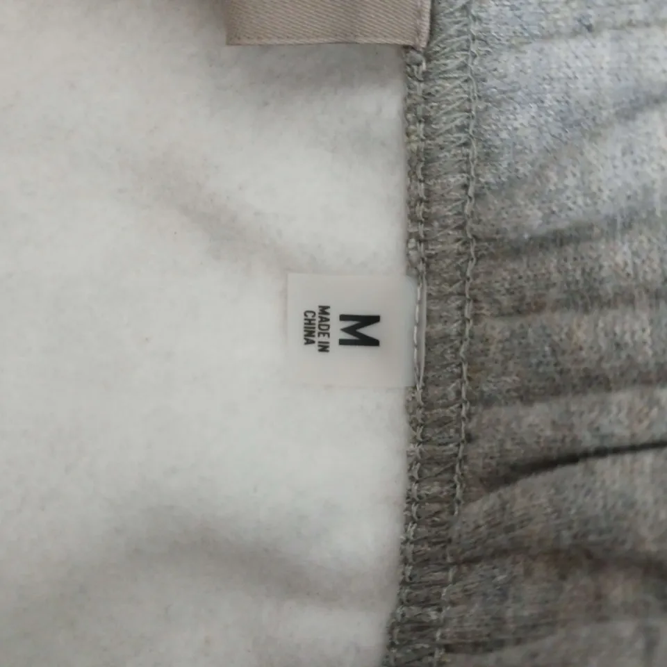 ESSENTIALS FEAR OF GOD MENSGREY JOGGERS SIZE M