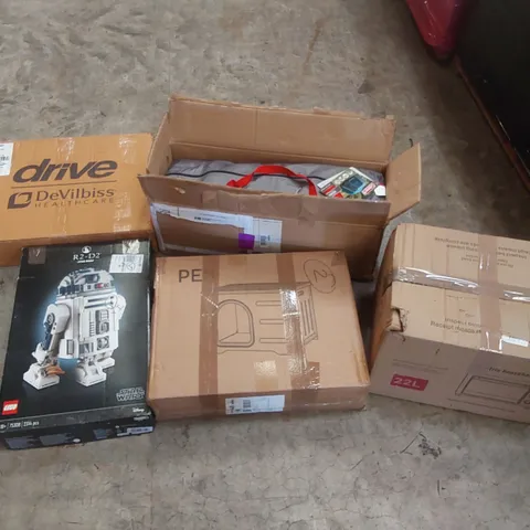 PALLET OF ASSORTED ITEMS INCLUDING: ELECTRIC HOUSEHOLD OVEN, COLEMAN OCTAGO TENT, LEGO STARWARS R2-D2, OVER BED TABLE ECT