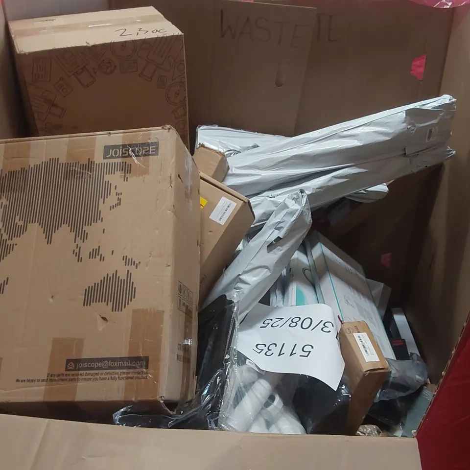 PALLET OF ASSORTED ITEMS INCLUDING: DELONGHI CAPPUCCINO MACHINE, MORPHY RICHARDS BREAD MAKER, FOOD WASTE COMPOSTER, DART BOARD, DEHUMIDIFIER ECT