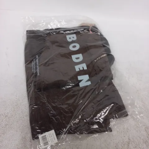 BODEN BROWN TROUSERS – UK 14R (US 10R)