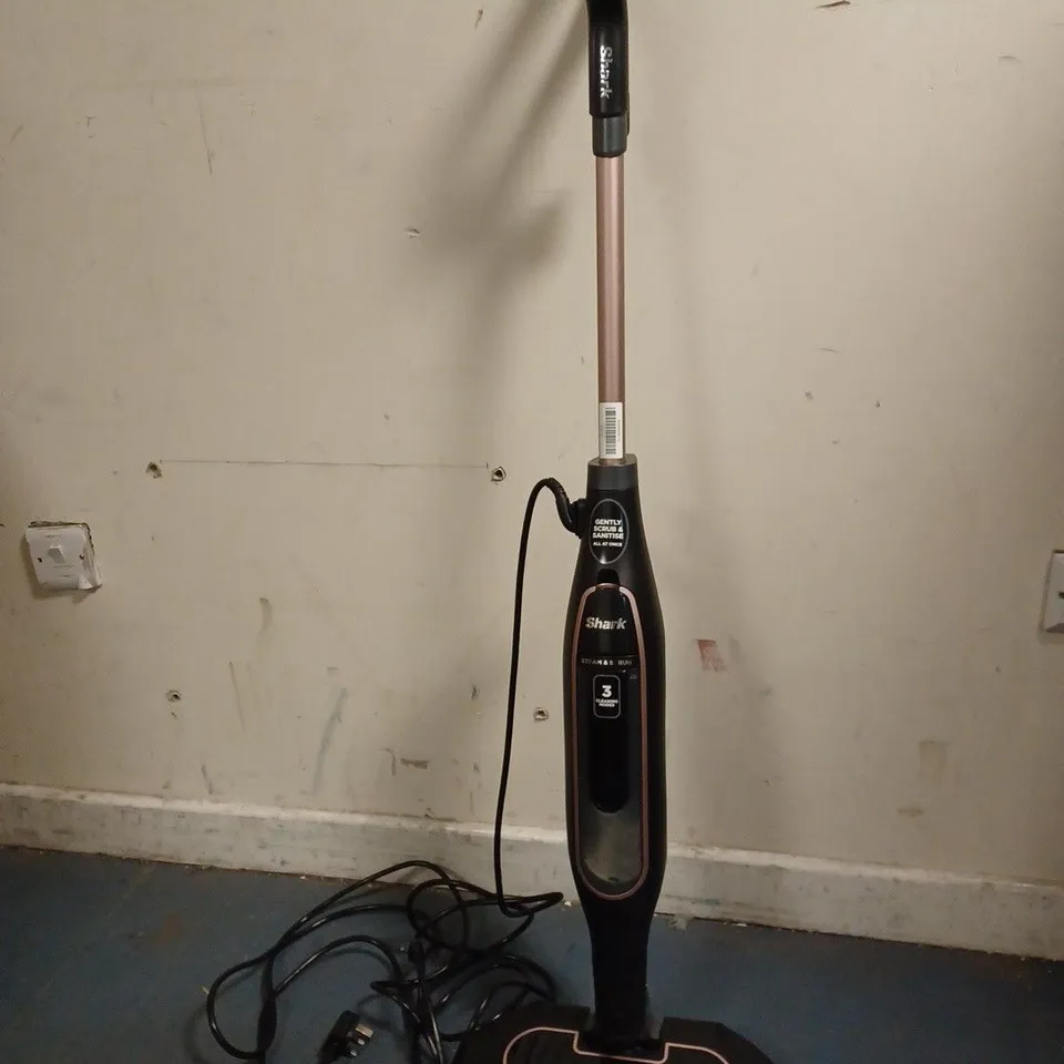 SHARK STEAM SCRUBBER WITH STEAM BLAST S7201 - COLLECTION ONLY