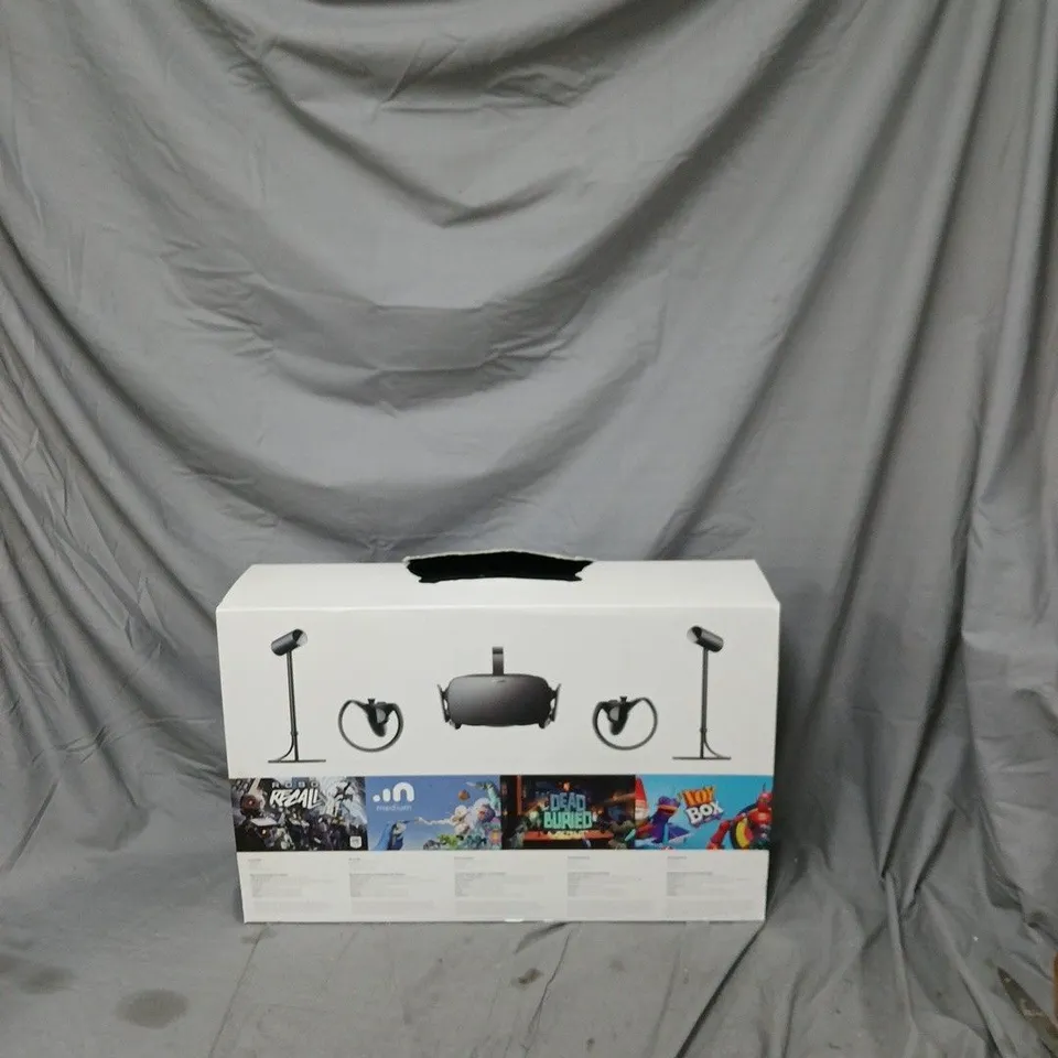 OCULUS RIFT VR HEADSET – BOXED (DAMAGED TOP PANEL)