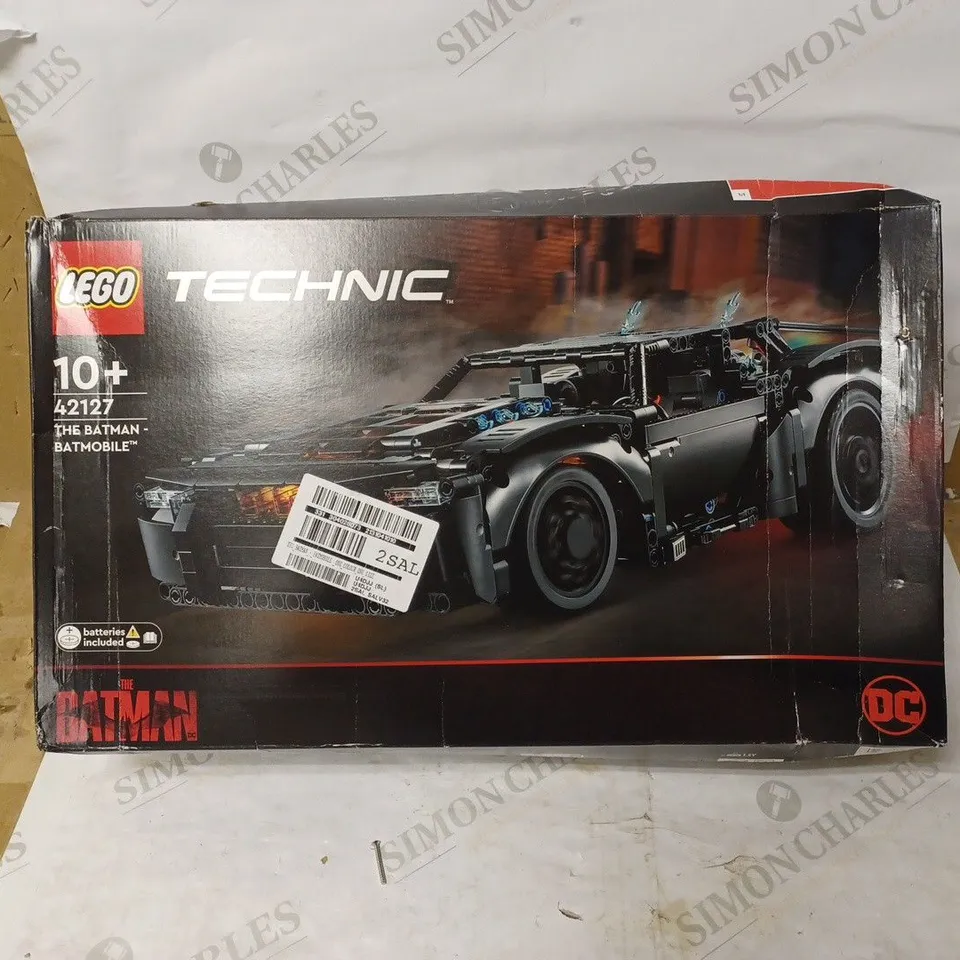 LEGO TECHNIC THE BATMAN BATMOBILE RRP £89.99