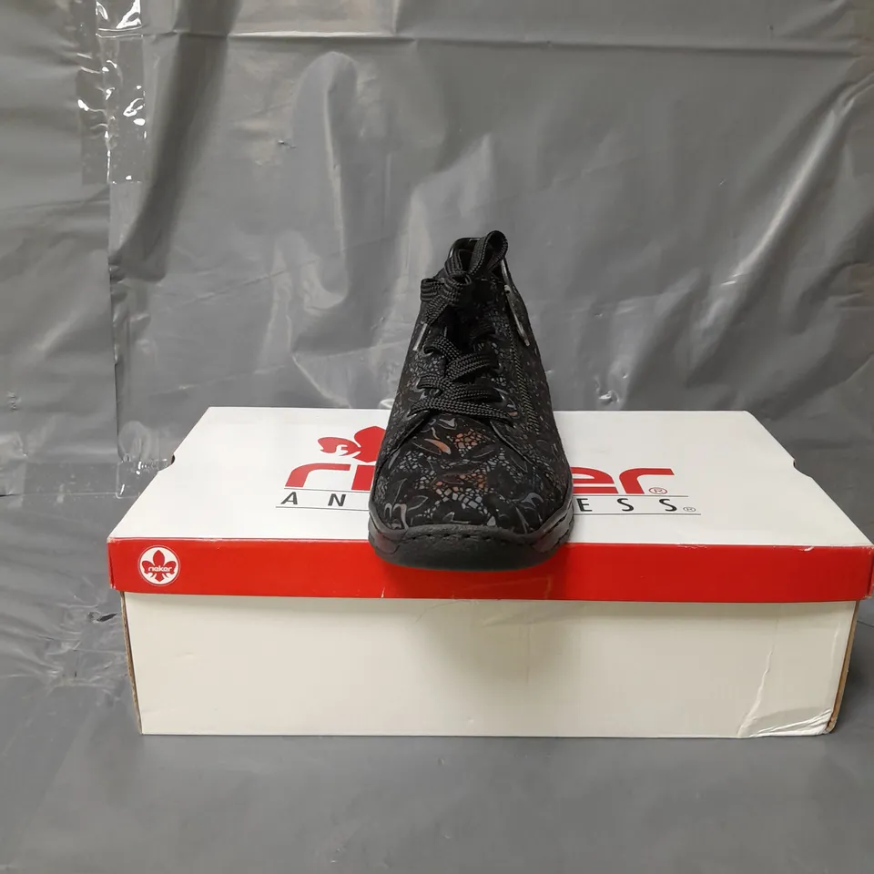 RIEKER WEDGE TRAINERS BLACK FLORAL SIZE 5