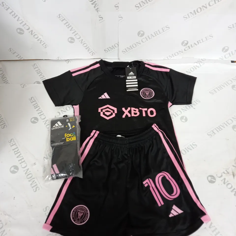 INTER MIAMI AWAY KIT WITH MESSI 10 SIZE 20