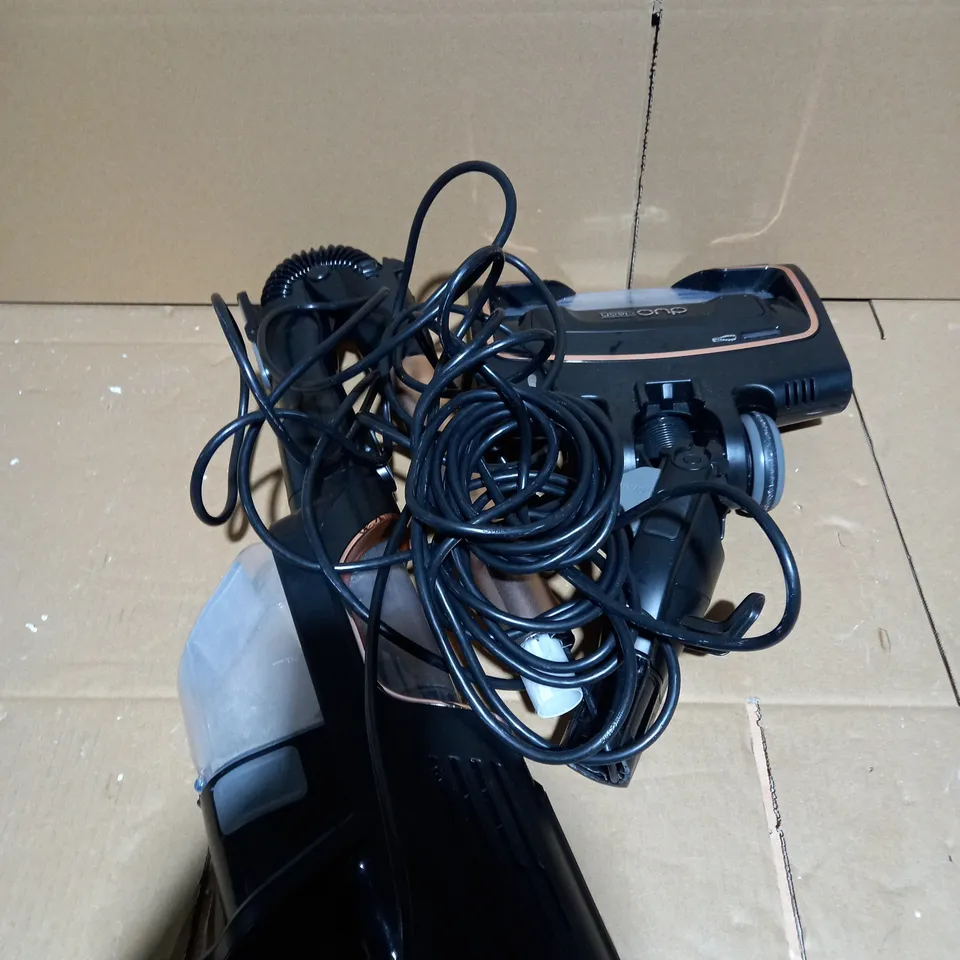 SHARK CORDED STICK VACUUM HZ500UKT