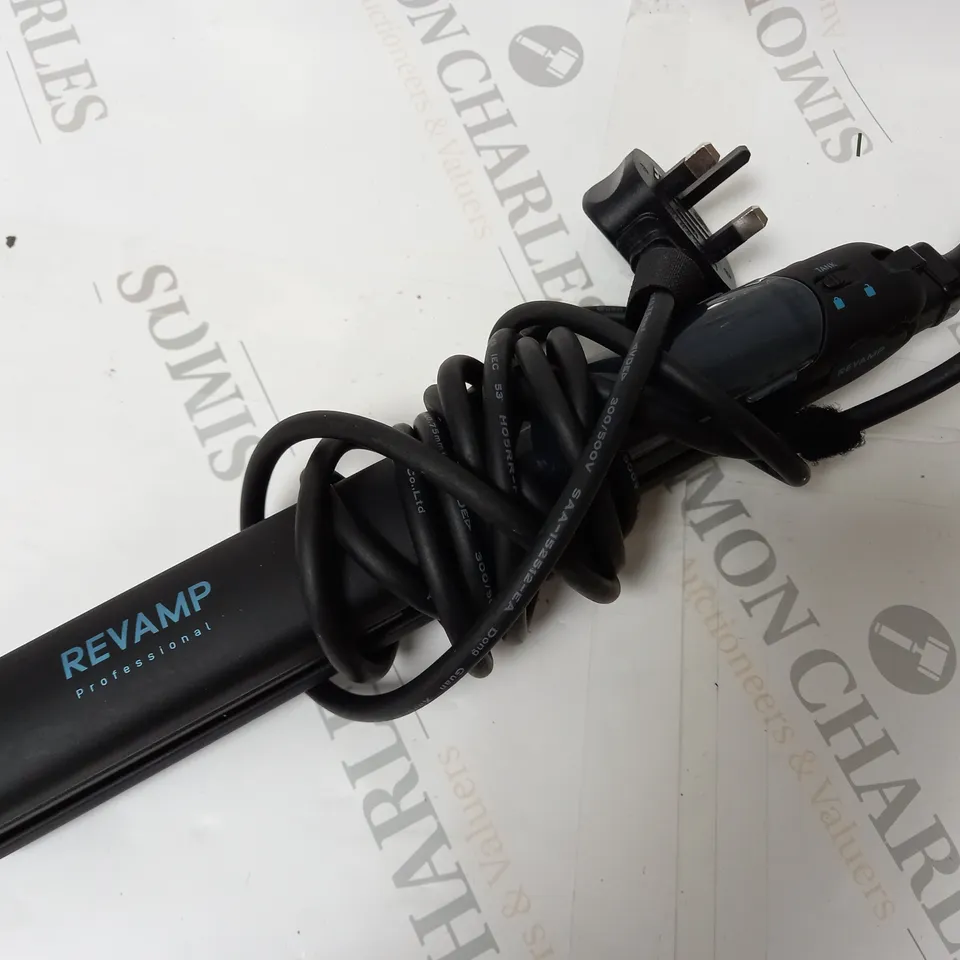 UNBOXED REVAMP ST-600 CERAMIC HAIR STRAIGHTENERS