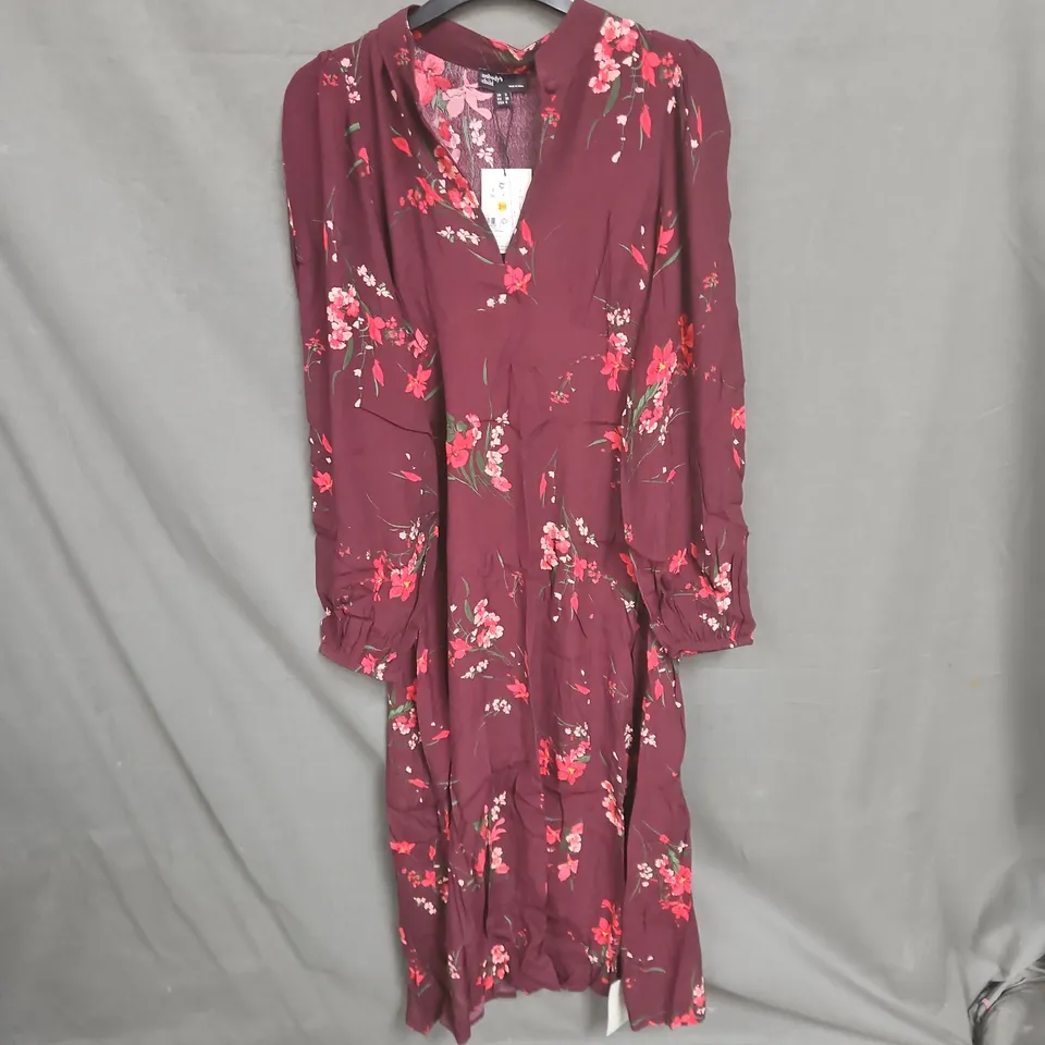 NOBODY'S CHILD FLORAL PRINT DRESS – BURGUNDY, UK 8 (EU 36, US 4) 