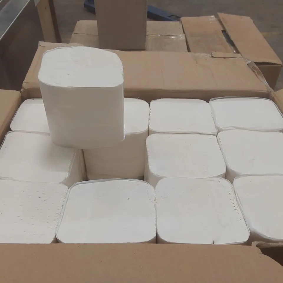BOX CONTAINING 36 BULK PACK 2 PLY TISSUE PAPER