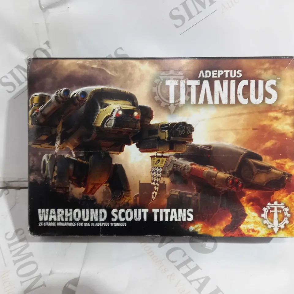 ADEPTUS WARHOUND SCOUT TITANS