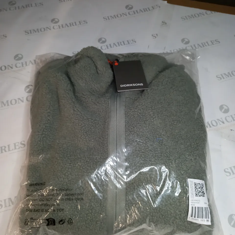BAGGED DIDRIKSONS FLEECED JACKET SIZE 40/42
