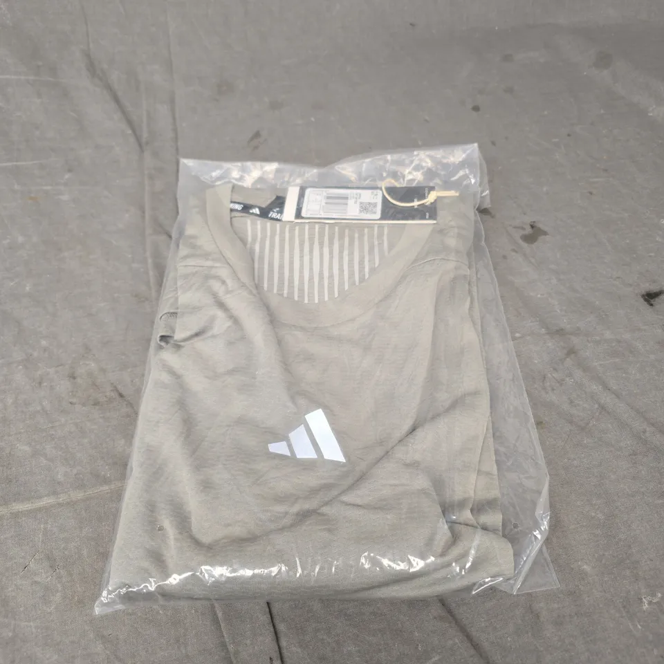 ADIDAS DESIGNED FOR TRAINING HIIT HEATREADY TEE IN SILVER GREEN SIZE XL