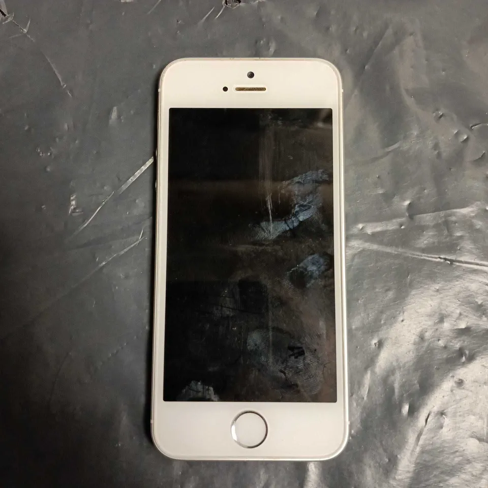APPLE IPHONE SE A1723
