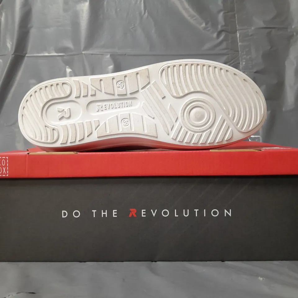 BOXED PAIR OF RIEKER REVOLUTION TRAINERS IN WHITE/PRISMATIC SILVER W. JEWEL EFFECT EU SIZE 39