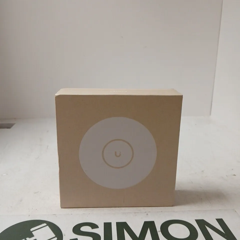 UNIFI TE NETWORKING DEVICE – BOXED, MADE IN VIETNAM (08/08/25)