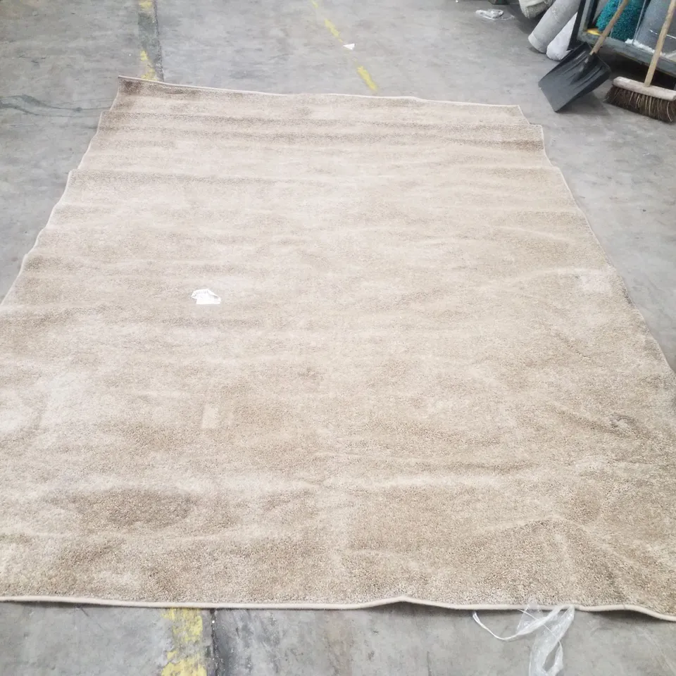QUALITY DESIGNER AREA RUG - APPROXIMATELY 273X200CM