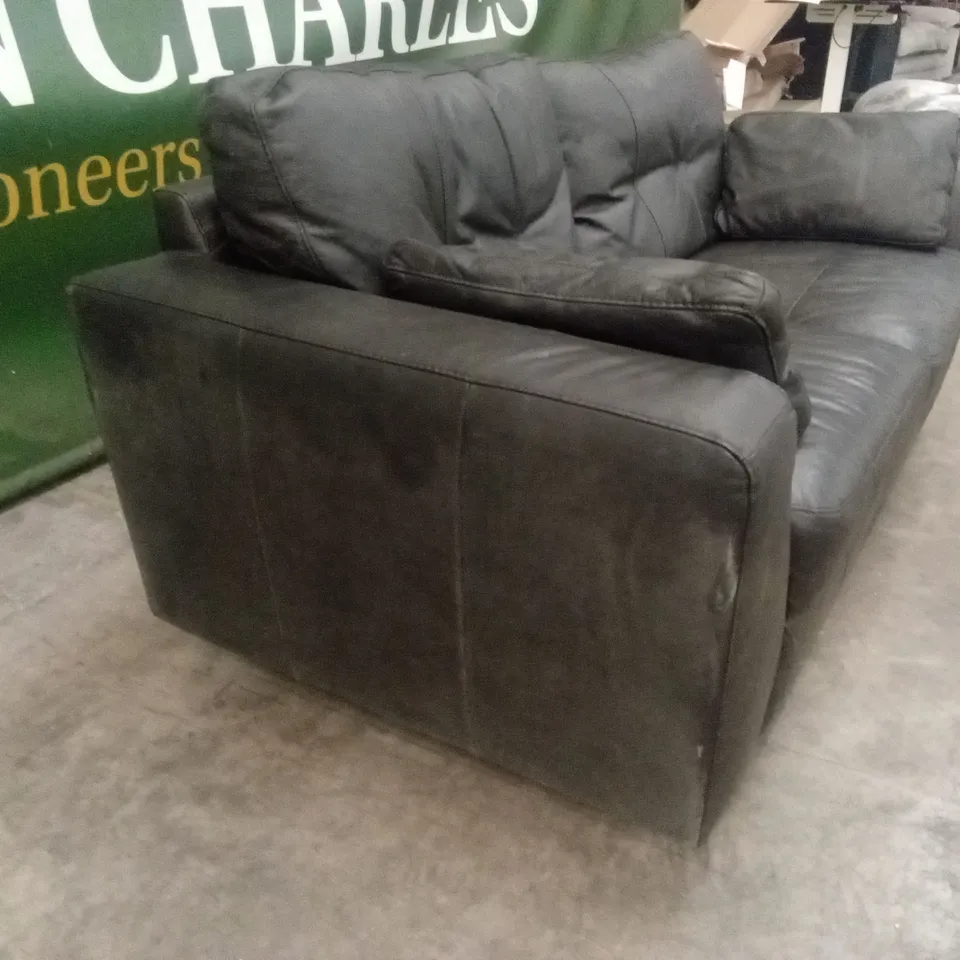 ARDEN ITALIAN LEATHER 3 SEATER SOFA - BLACK RRP £1299