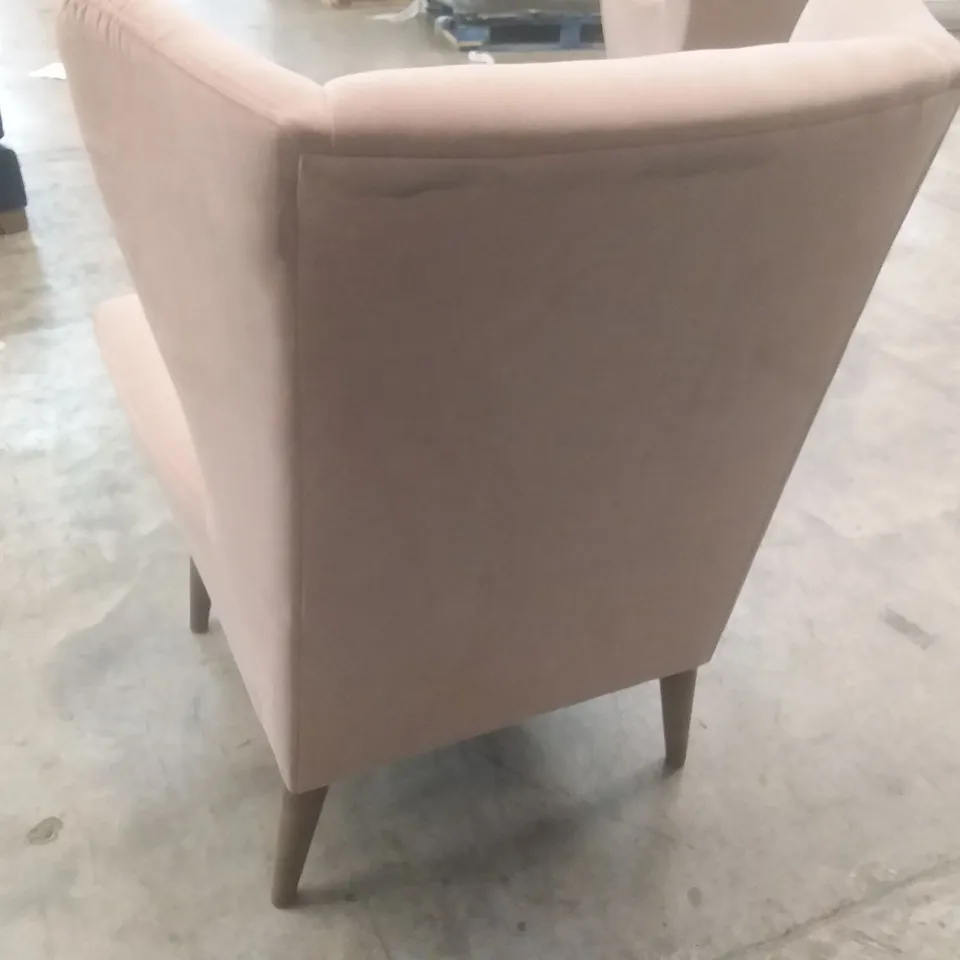 QUALITY BRITISH DESIGNER LOUNGE CO. FLOYD CHAIR ASHEN ROSE FABRIC