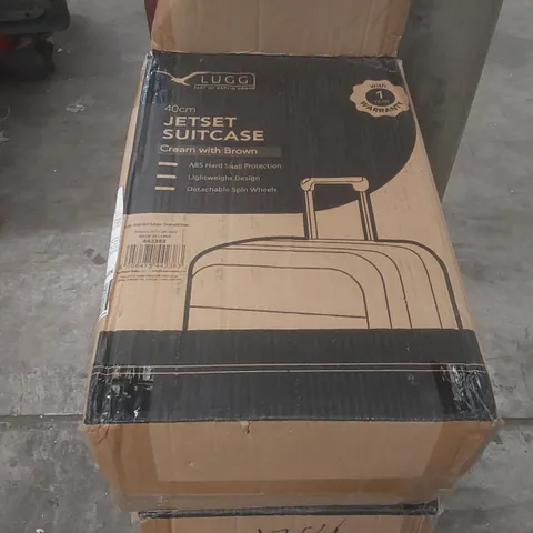 BOXED LUGG TRAVEL SUITCASE