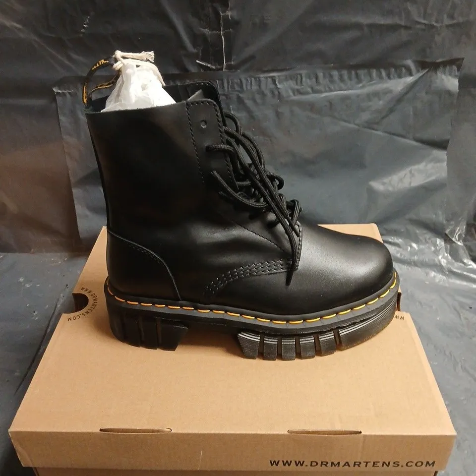 DR. MARTENS BLACK LEATHER AUDRICK 8-EYE COMBAT BOOTS – BOXED UK 5 