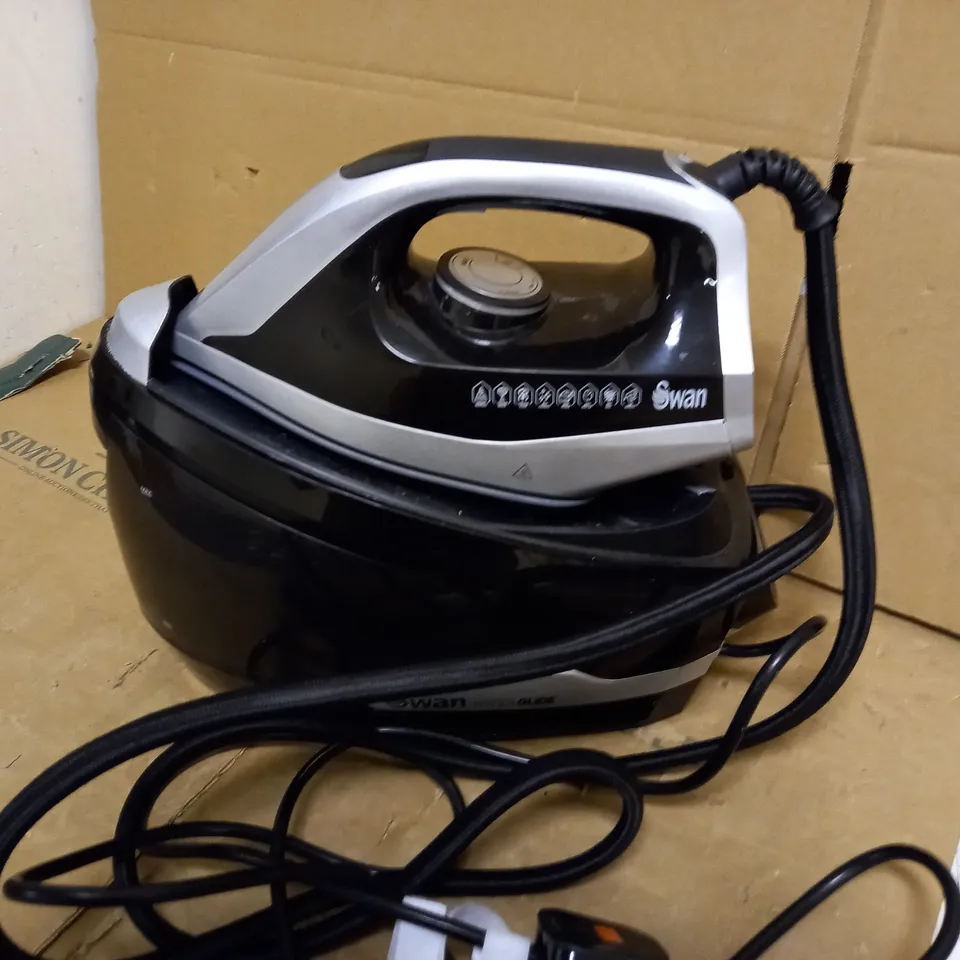 SWAN HYPERGLIDE STEAM GENERATOR IRON