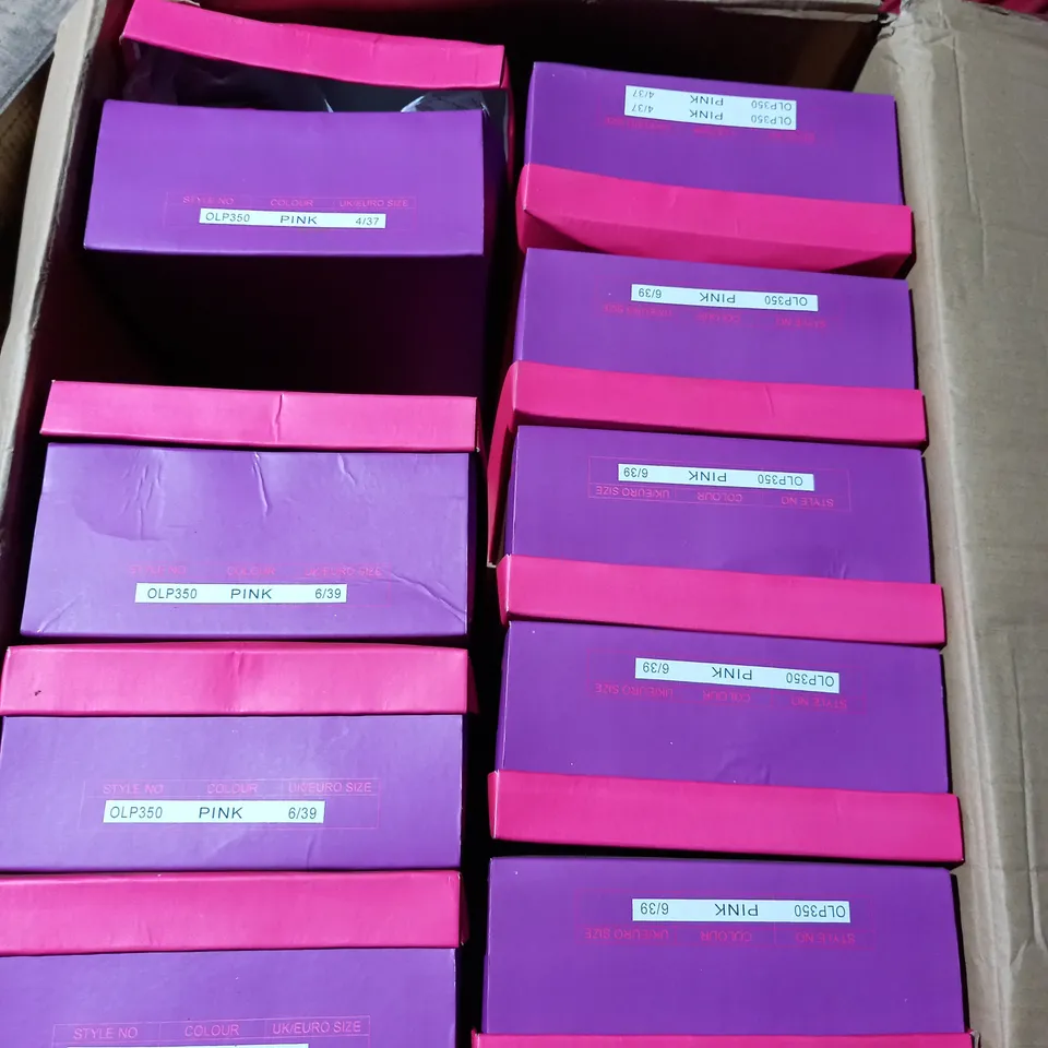APPROXIMATELY 9 BOXED PAIRS OF DOLCIS PLATFORM SANDALS IN PINK VARIOUS SIZES TO INCLUDE SIZES 4, 6