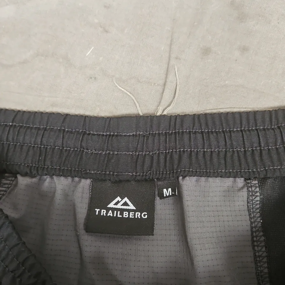 TRAILBERG MEN'S SHELL JACKET AND PANTS – UK MEDIUM (M)
