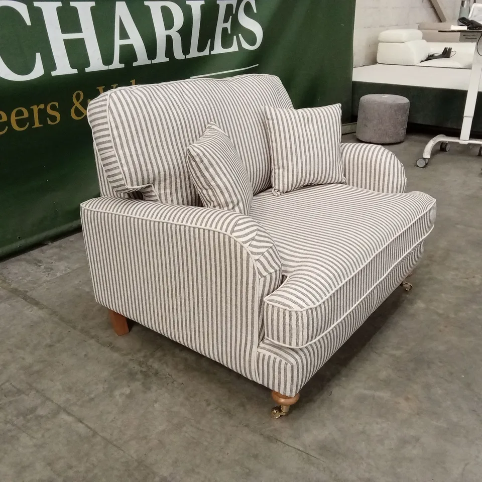 BAY STRIPE SNUGGLE CHAIR RRP £849