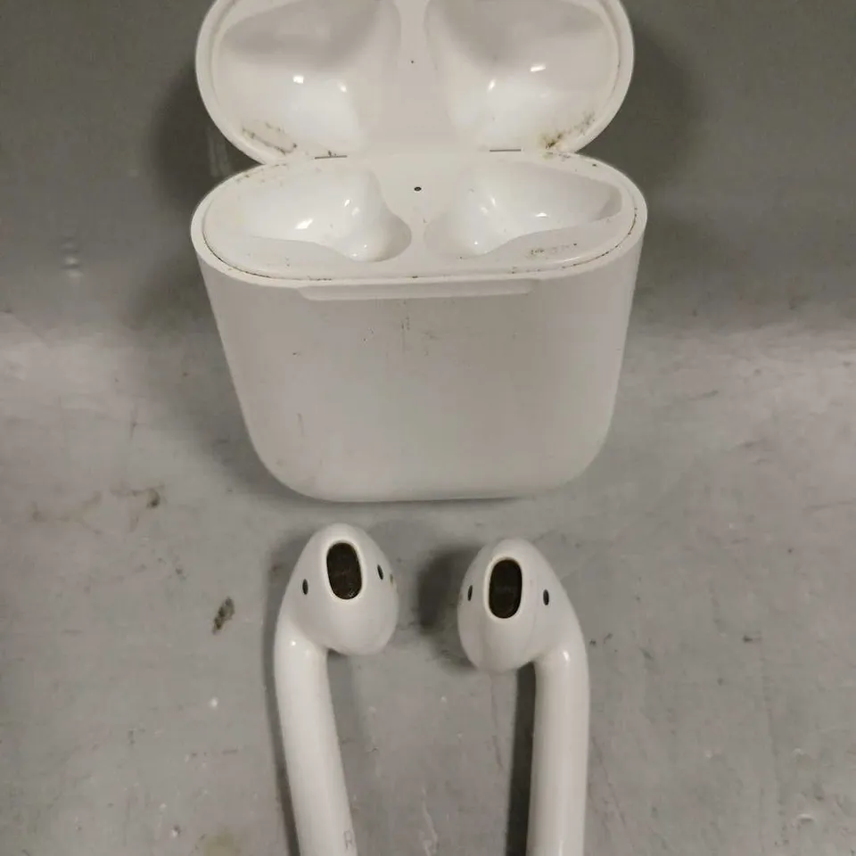 APPLE AIRPODS - A1602