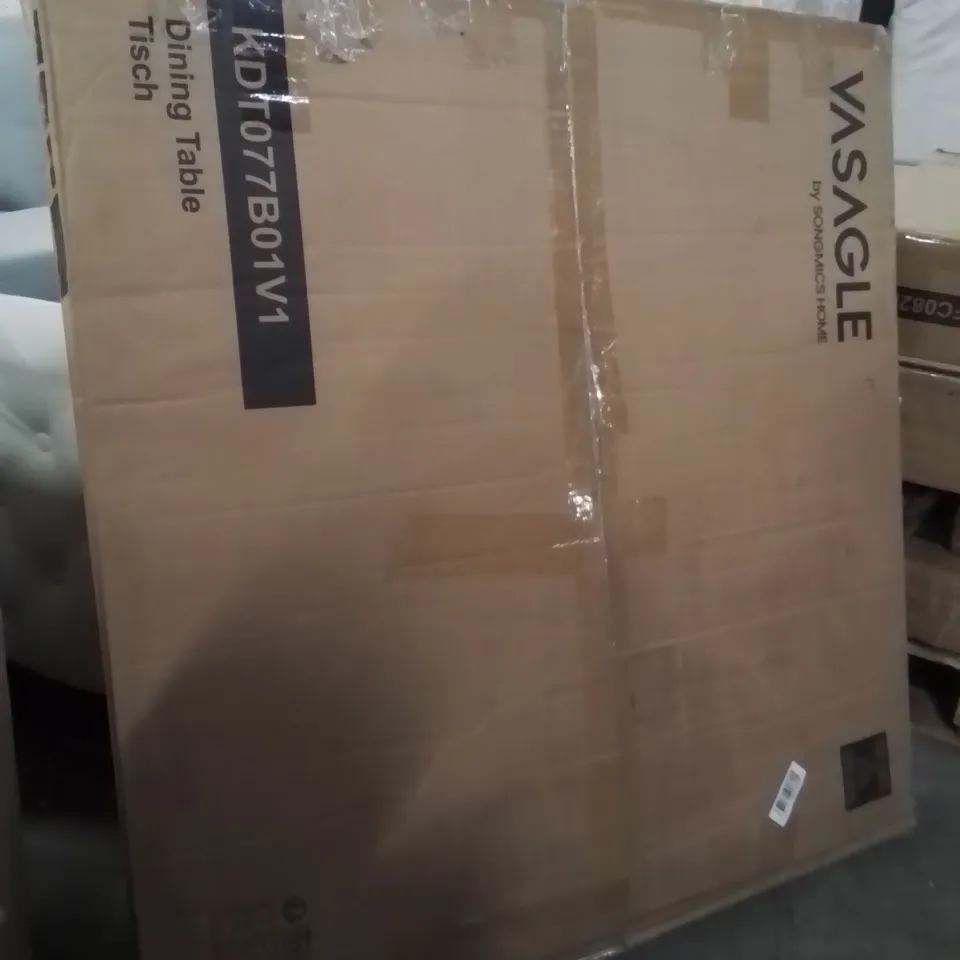 BOXED SONGMICS DINING TABLE 