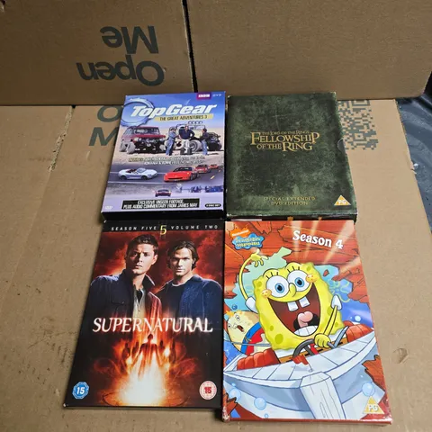 APPROXIMATELY 12 ASSORTED DVDS TO INCLUDE TOP GEAR, LORD OF THE RINGS, SPONGEBOB SQUAREPANTS, SUPERNATURAL ETC