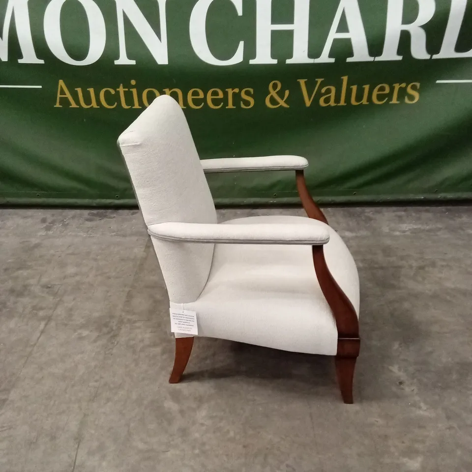 QUALITY HIGH-END DESIGNER FABRIC ACCENT CHAIR