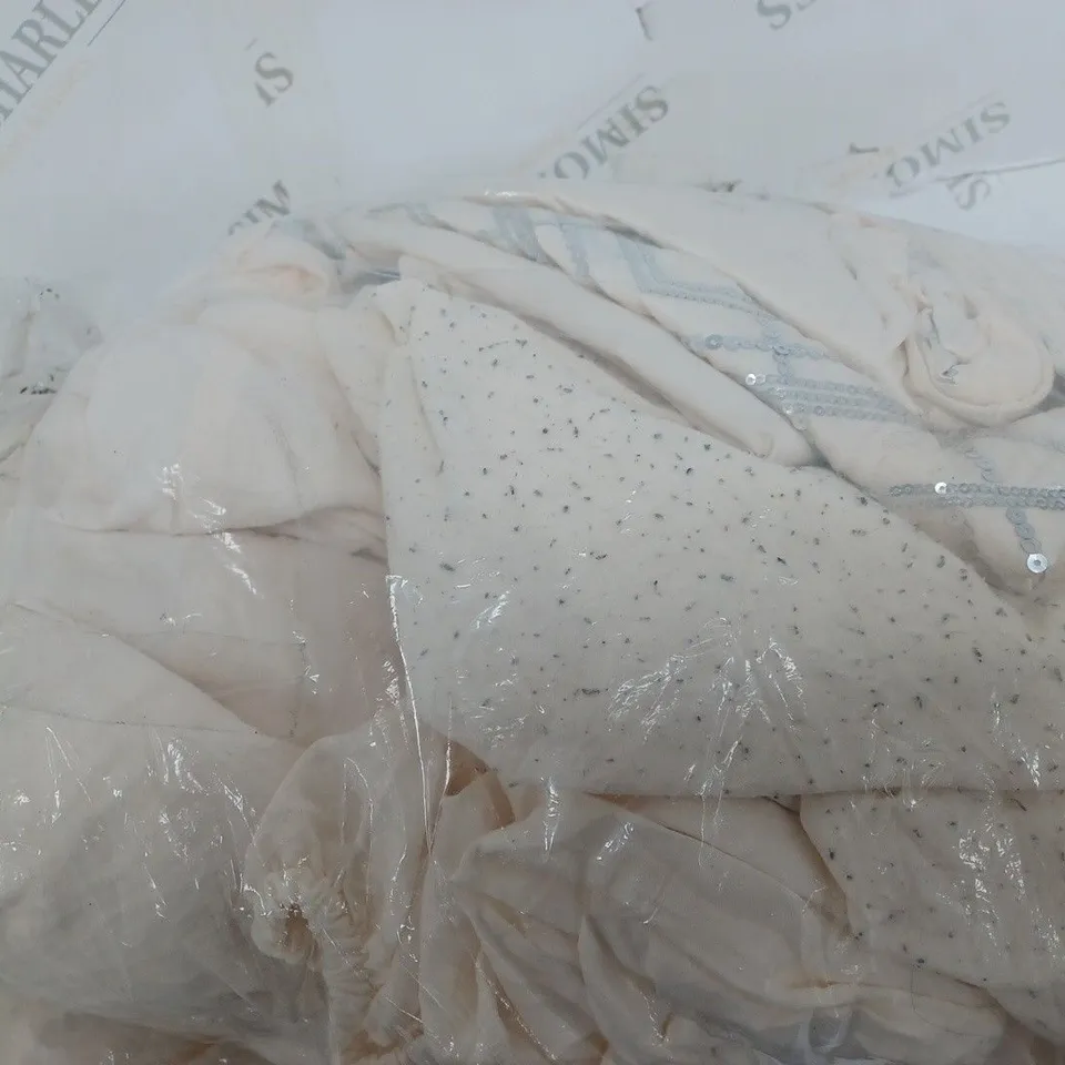 JULEIN MACDONALD SEQUIN BEDDING SET CHAMPAGNE SUPER KING 