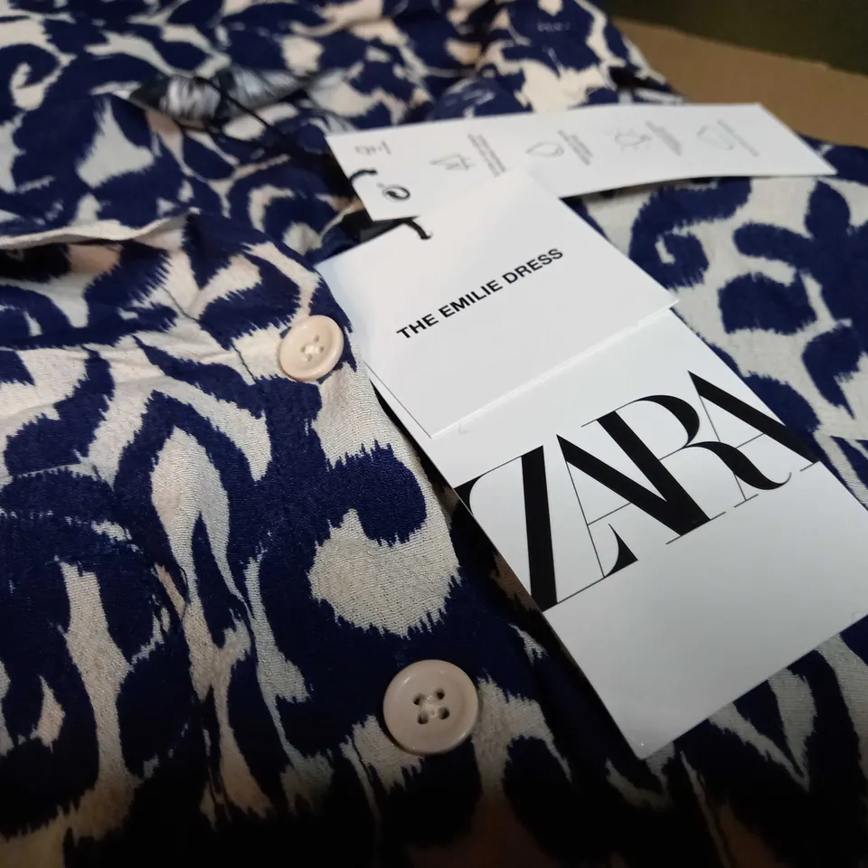 ZARA CREAM/NAVY BELTED MAXI DRESS - XS