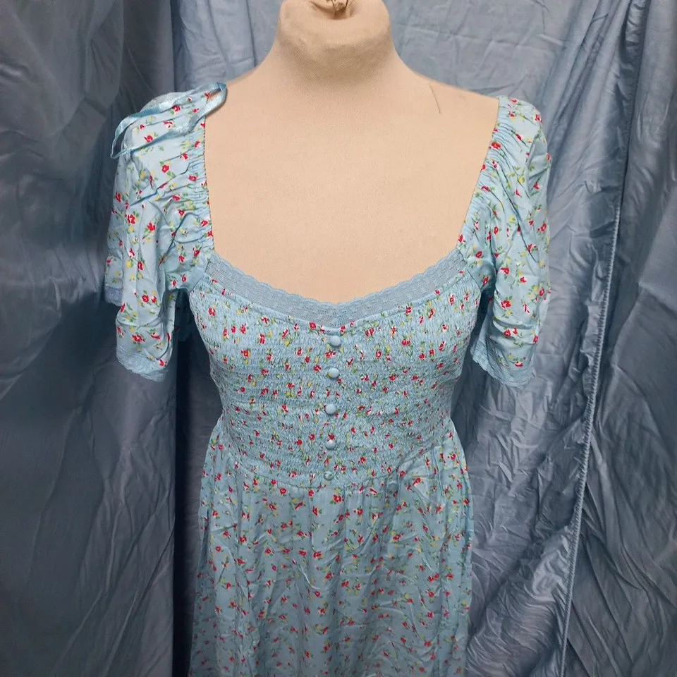 NOBODYS CHILD MIA MIDI DRESS – UK 10, SOFT BLUE FLORAL