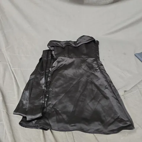 OH POLLY ANASTASIA DRAPED HALTERNECK SATIN MINI DRESS IN BLACK SIZE 4