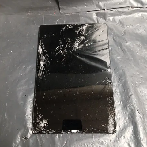 SAMSUNG GALAXY TAB A9+ SM-X216B - HEAVILY CRACKED SCREEN
