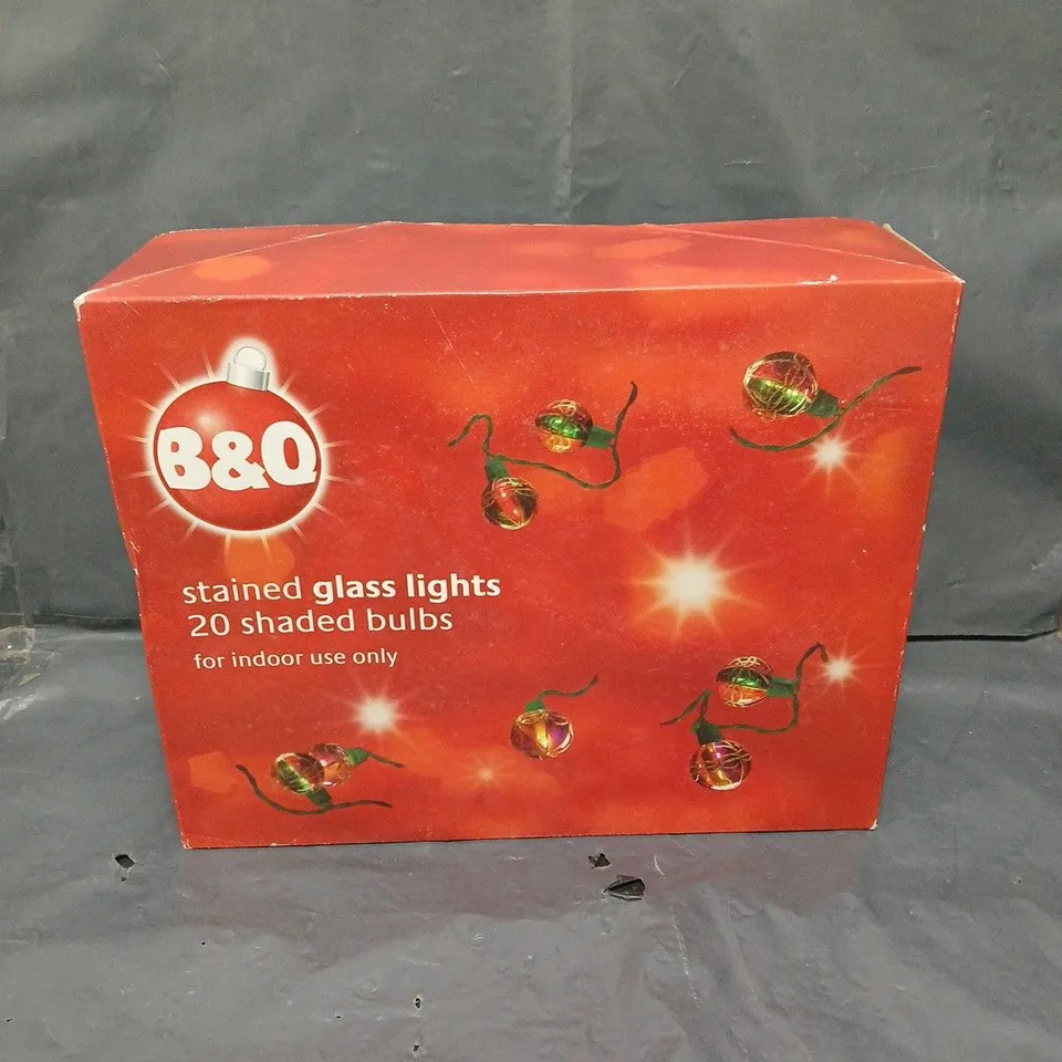 BOXED B&Q STAINED GLASS 20 SHADED BULBS 