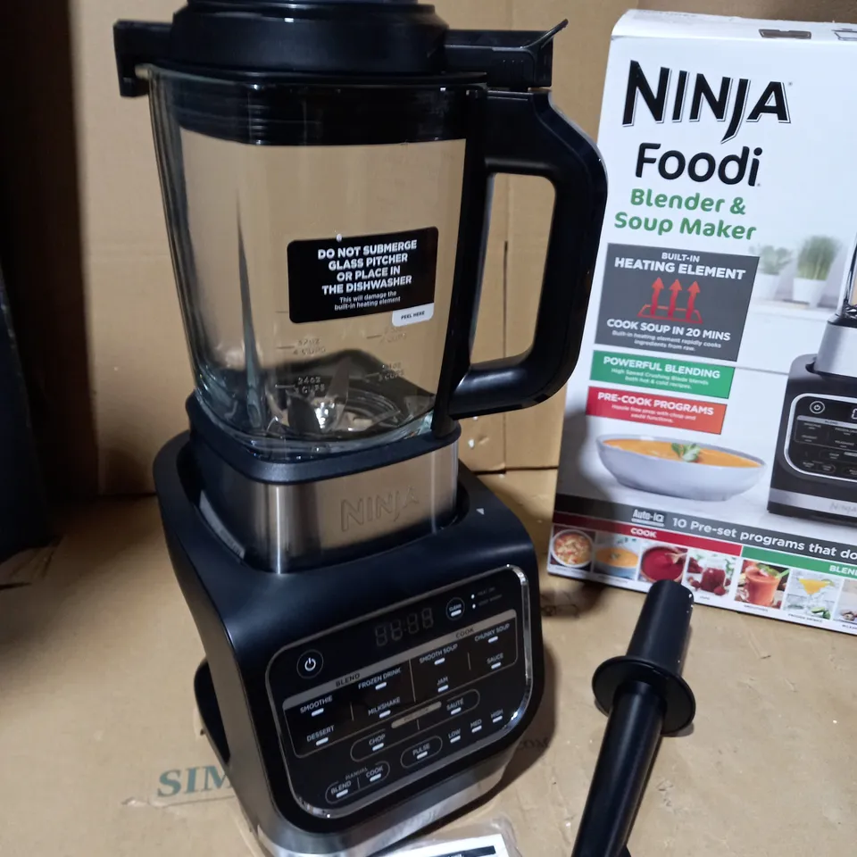 NINJA BLENDER & SOUP MAKER 