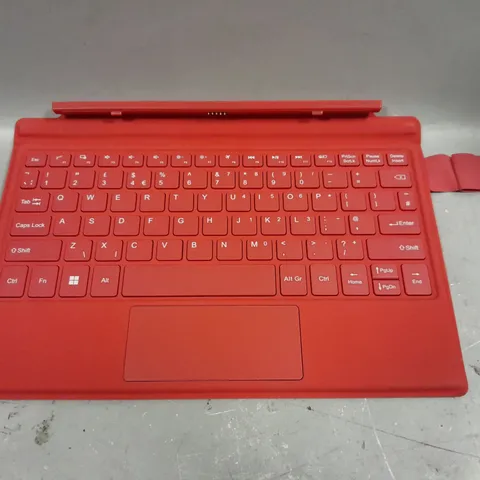 WIRELESS WINDOWS TABLET KEYBOARD CASE ATTACHMENT IN RED