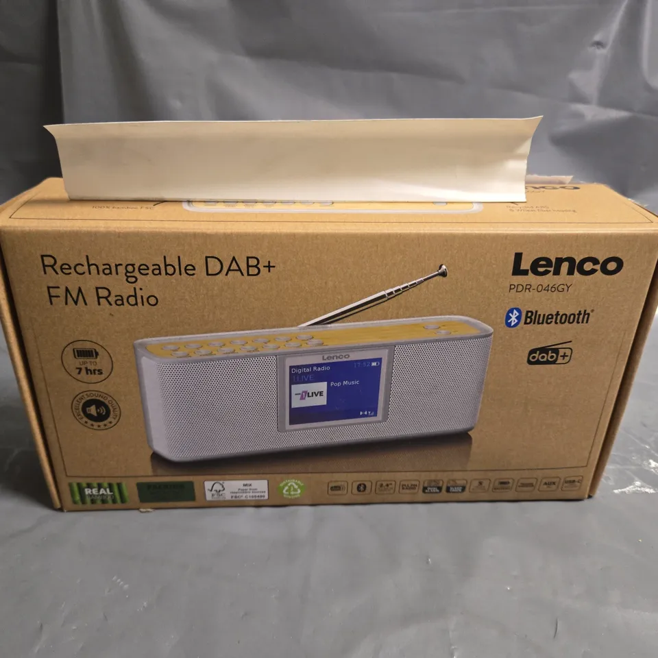 BOXED LENCO RECHARGEABLE DAB+ FM RADIO