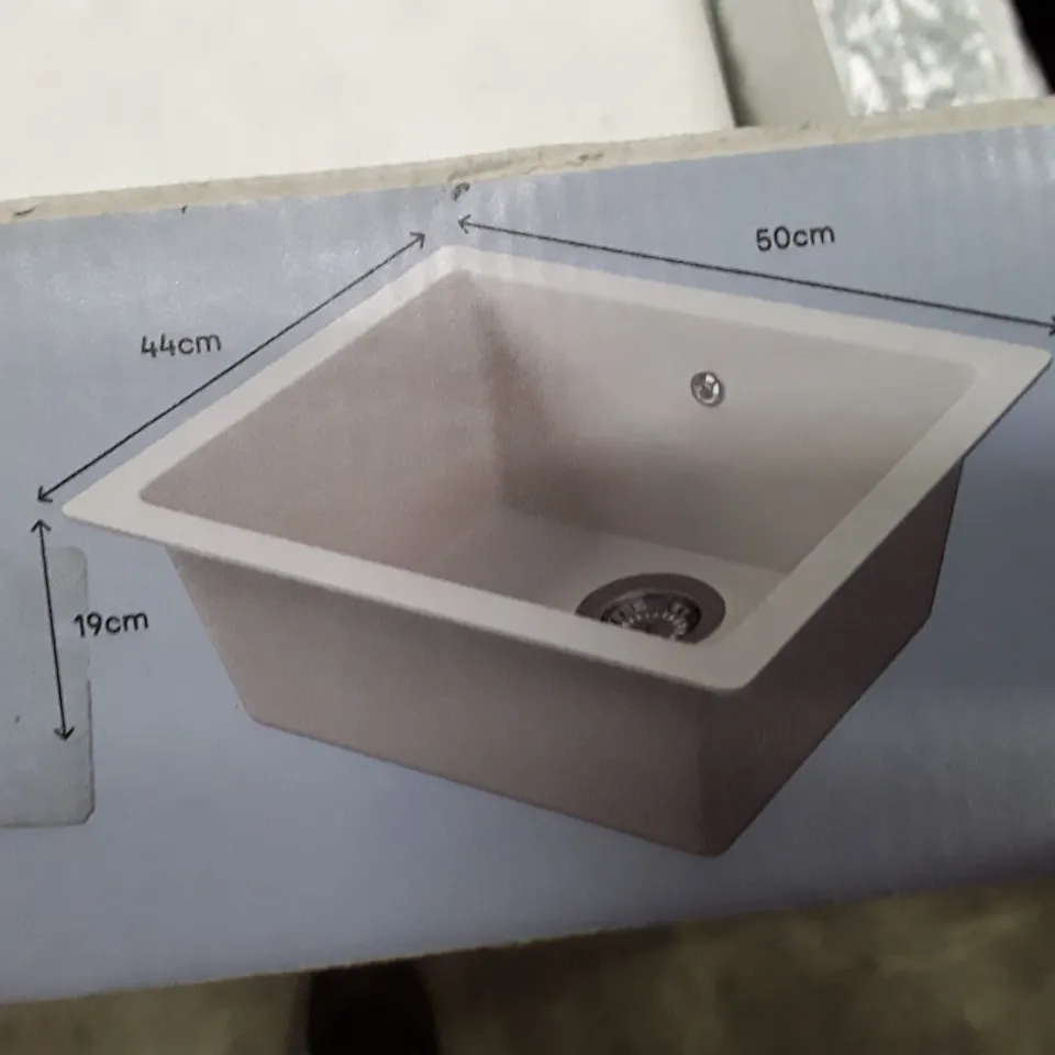 GOODHOME BORAGE MEDIUM RESIN KITCHEN SINK 